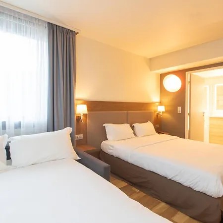 Campanile Centre - Gare Отель 3*
