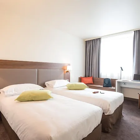 Campanile Prime - Centre Gare ホテル