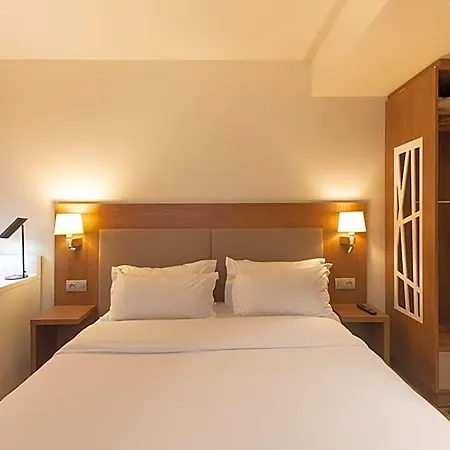 Campanile Prime - Centre Gare Szálloda 3*