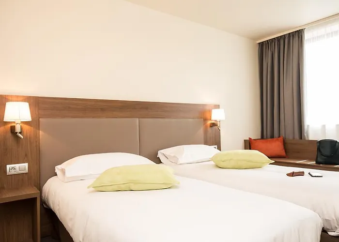 Campanile Prime - Centre Gare Hotel Metz