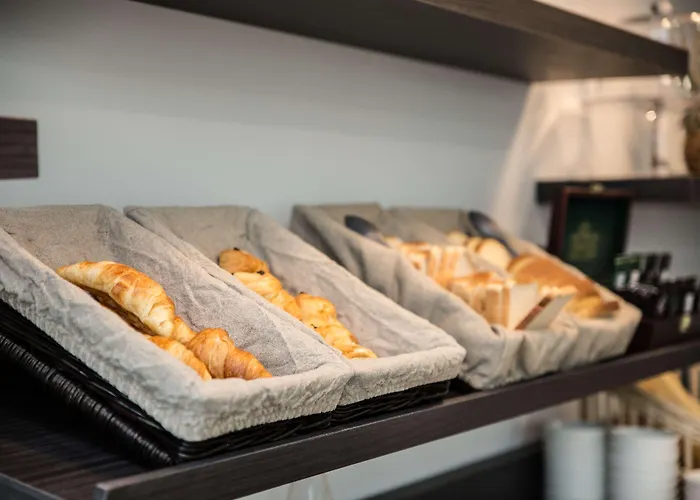 Campanile Prime - Centre Gare Hotell 3*