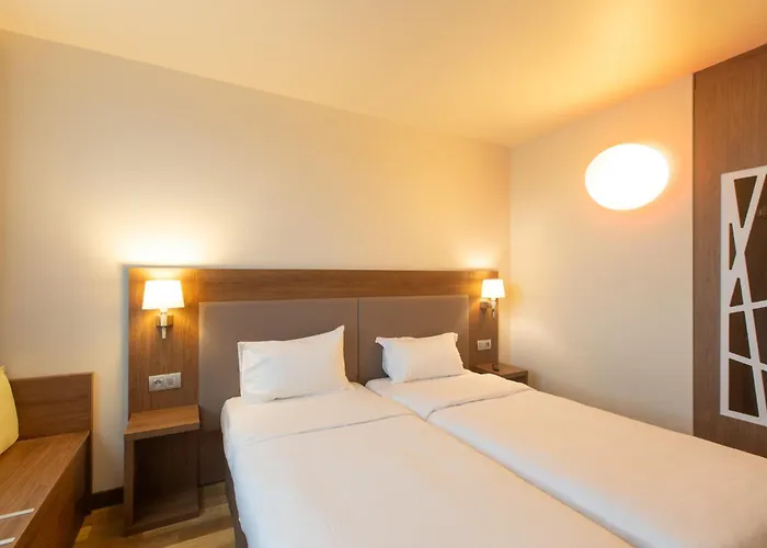 Campanile Prime - Centre Gare 3*